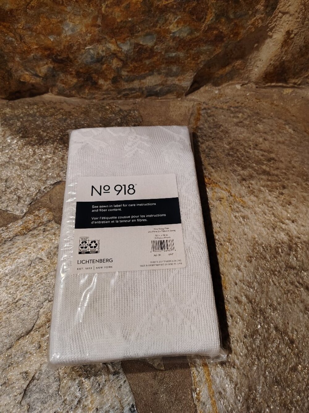 No 918 Lichtenberg White Lace One Swag Pair NIP Brand New 58" x 38"